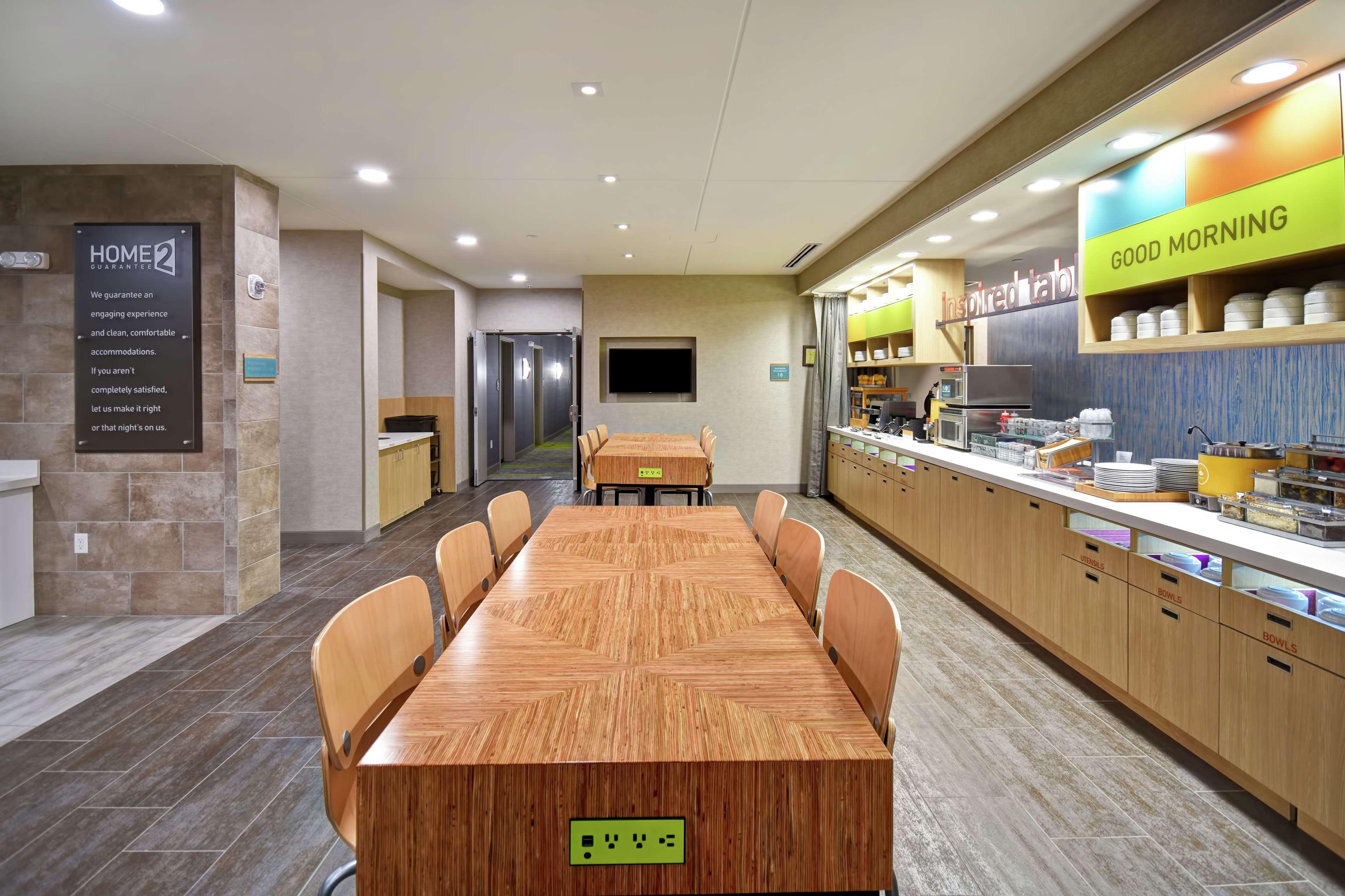 Home2 Suites By Hilton Frankfort Kültér fotó
