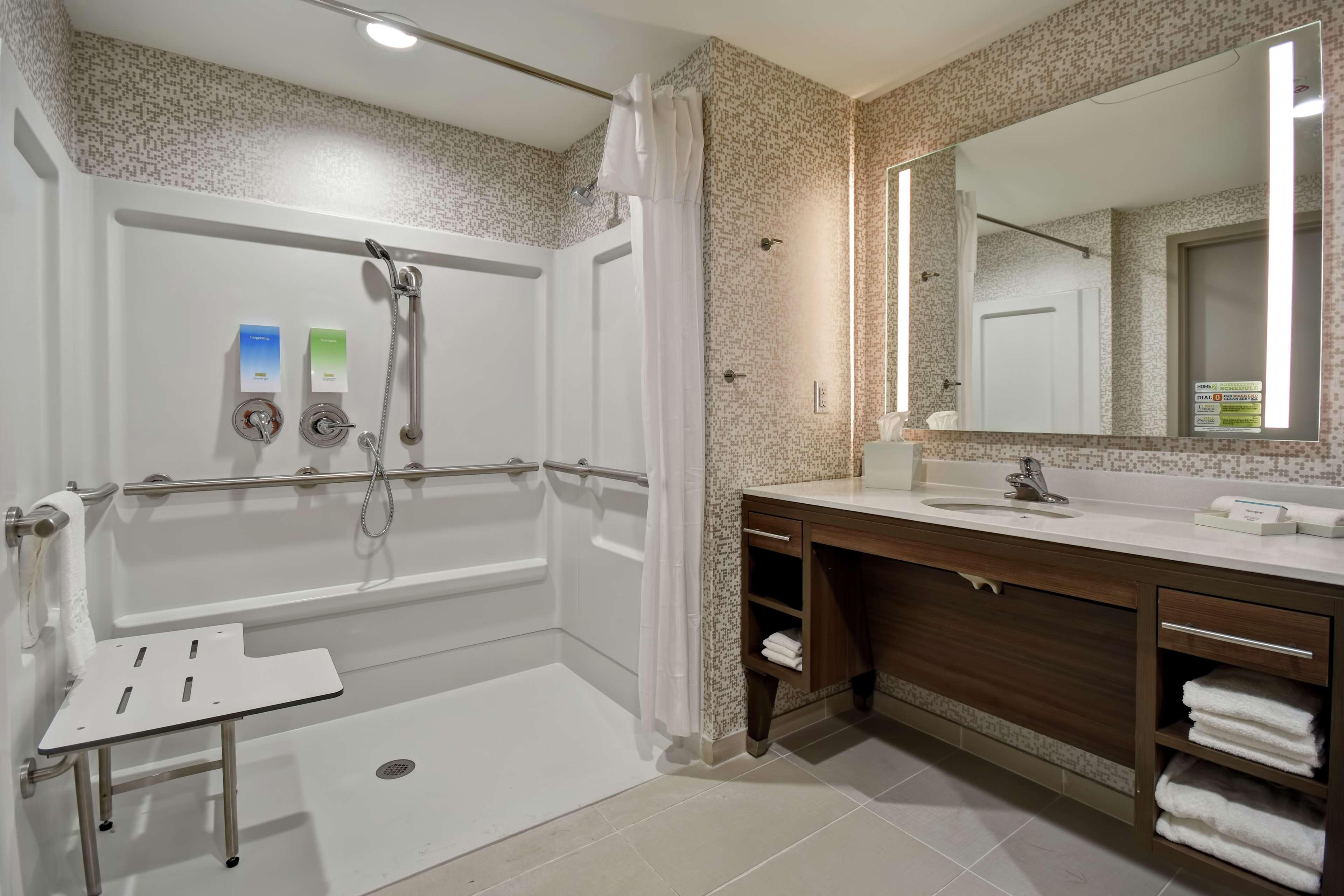 Home2 Suites By Hilton Frankfort Kültér fotó